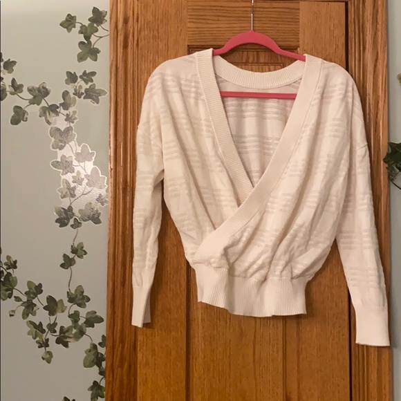 n:PHILANTHROPY v-neck back sweater in ivory - Picture 2 of 5